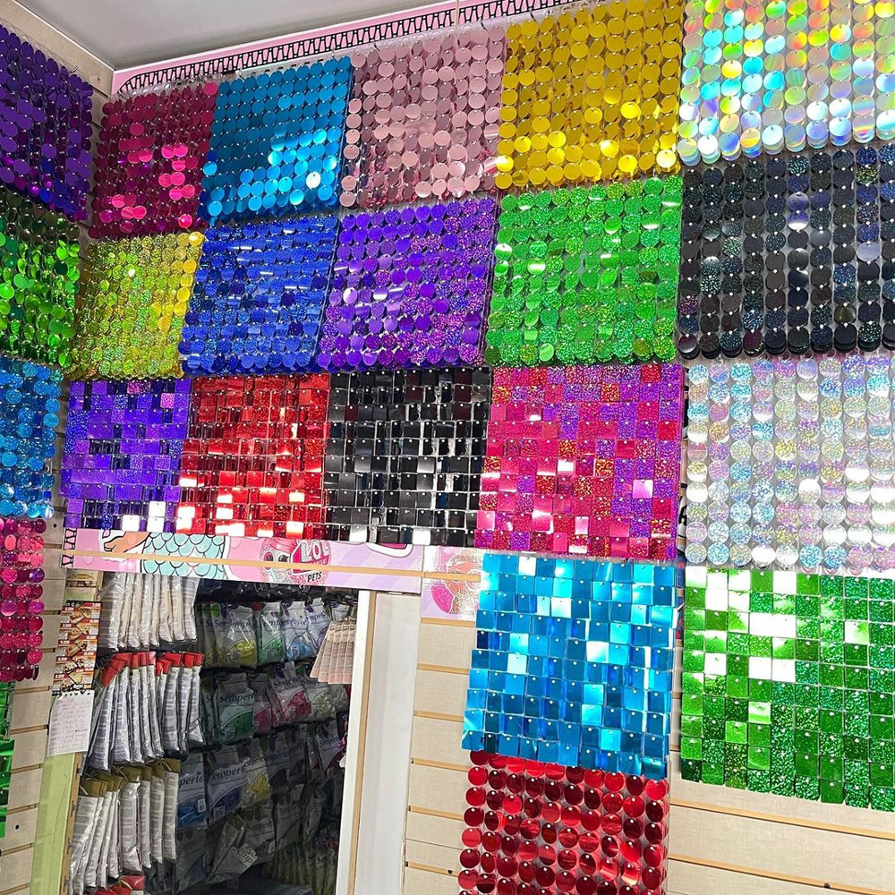 Party Backdrop Decorations Seq - Sequin Fabric Panel のレビューと価格