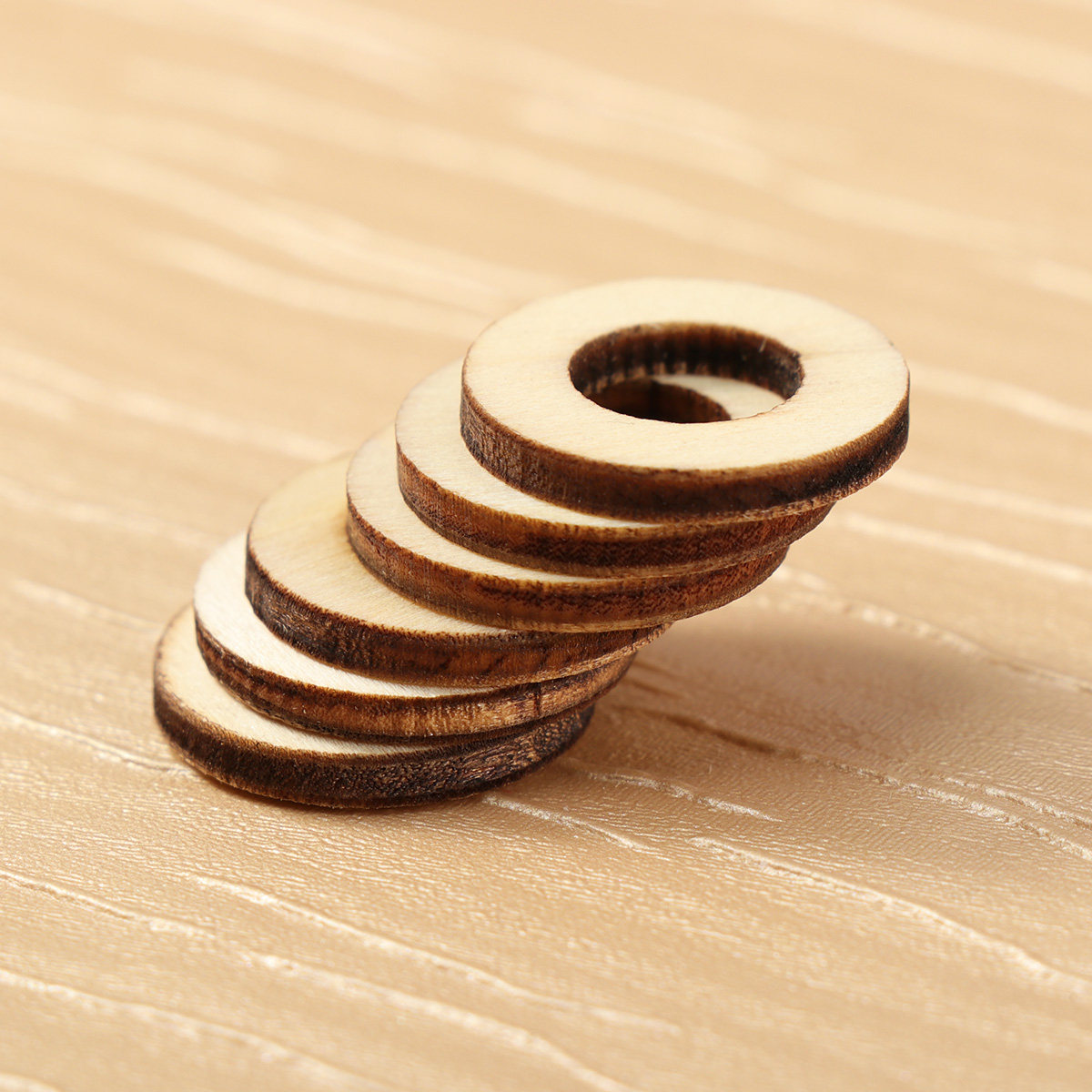 200Pcs Wood Chip Embellishment - Christmas Craft Embellishment のレビューと価格