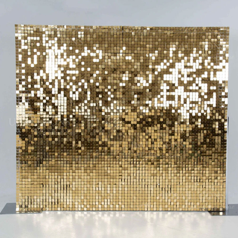 Champagne Gold Shimmer Backdro - Sequin Fabric Panel のレビューと価格