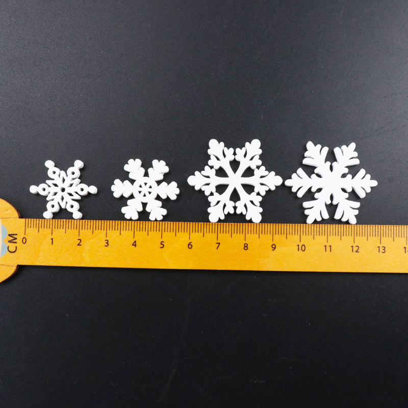 20Pcs Wooden Christmas Snowfla - Christmas Craft Embellishment のレビューと価格