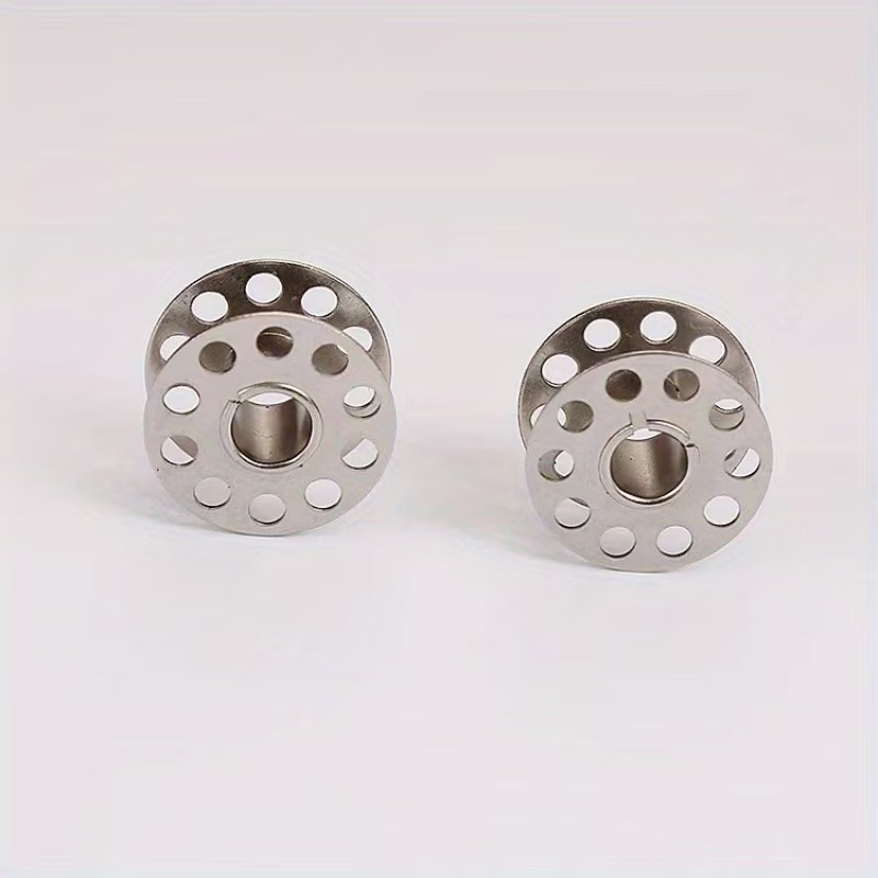 94Pcs Rustproof Metal Bobbins, - Embroidery Craft のレビューと価格
