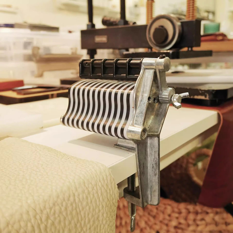DIY Desktop Leather Strip Cutt - Tassel Fringe Trim のレビューと価格
