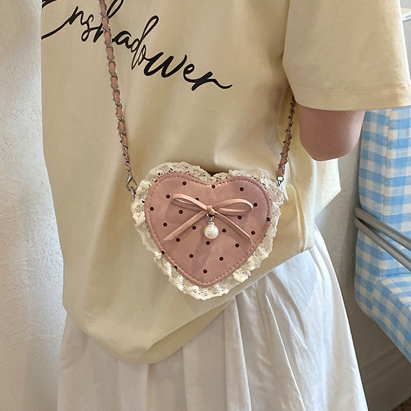 Red Heart Shaped Crossbody Bag - Pearl Trim Chain のレビューと価格