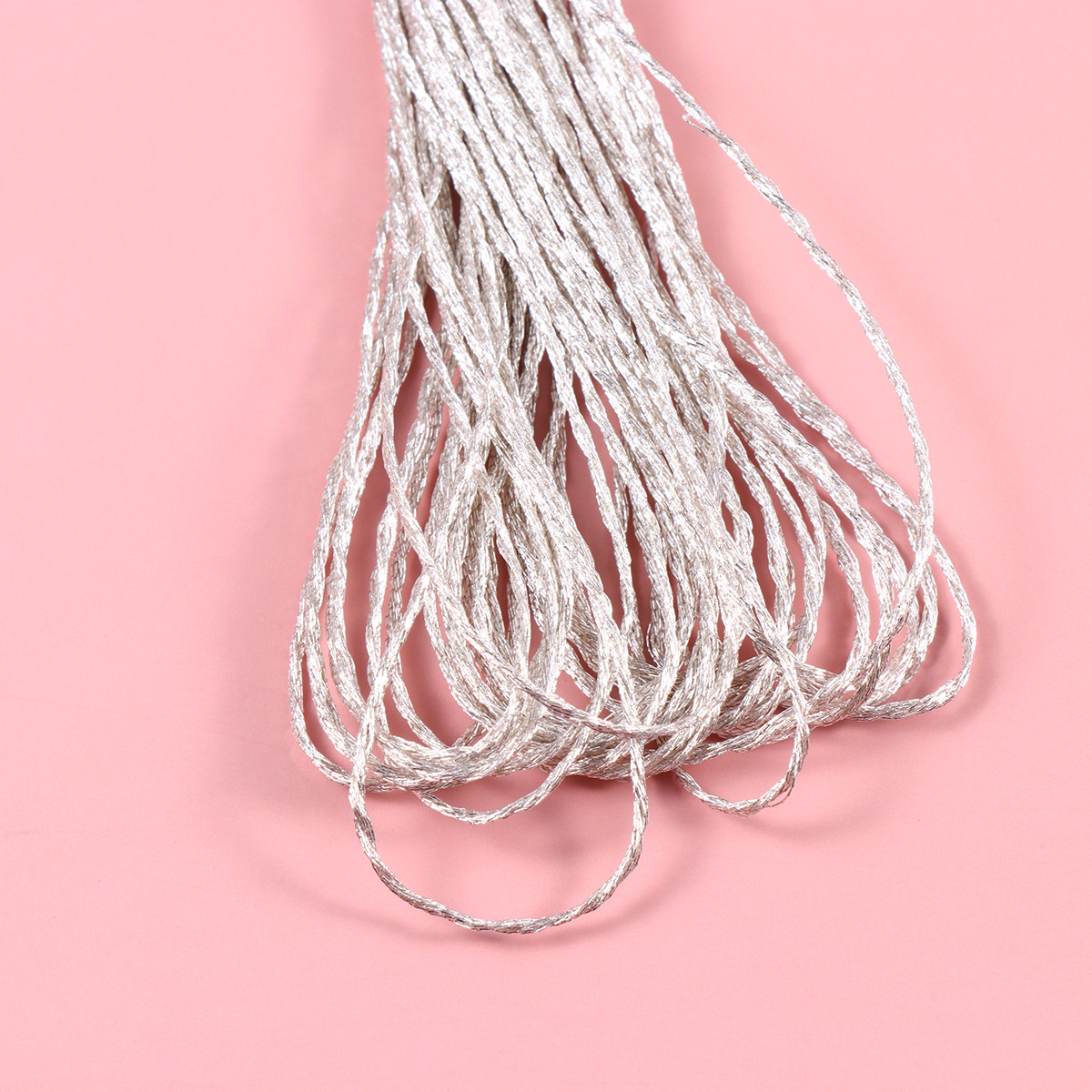 12Pcs Metallic Sewing Thread S - Embroidery Craft のレビューと価格