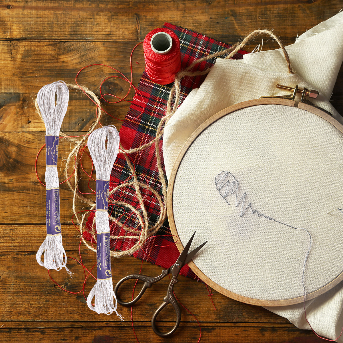 12Pcs Metallic Sewing Thread S - Embroidery Craft のレビューと価格