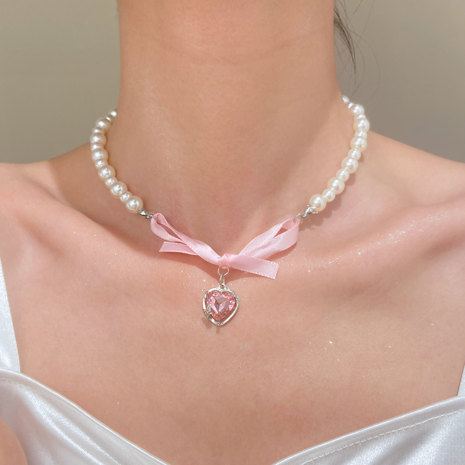 French Romantic Pink Bowknot H - Pearl Trim Chain のレビューと価格