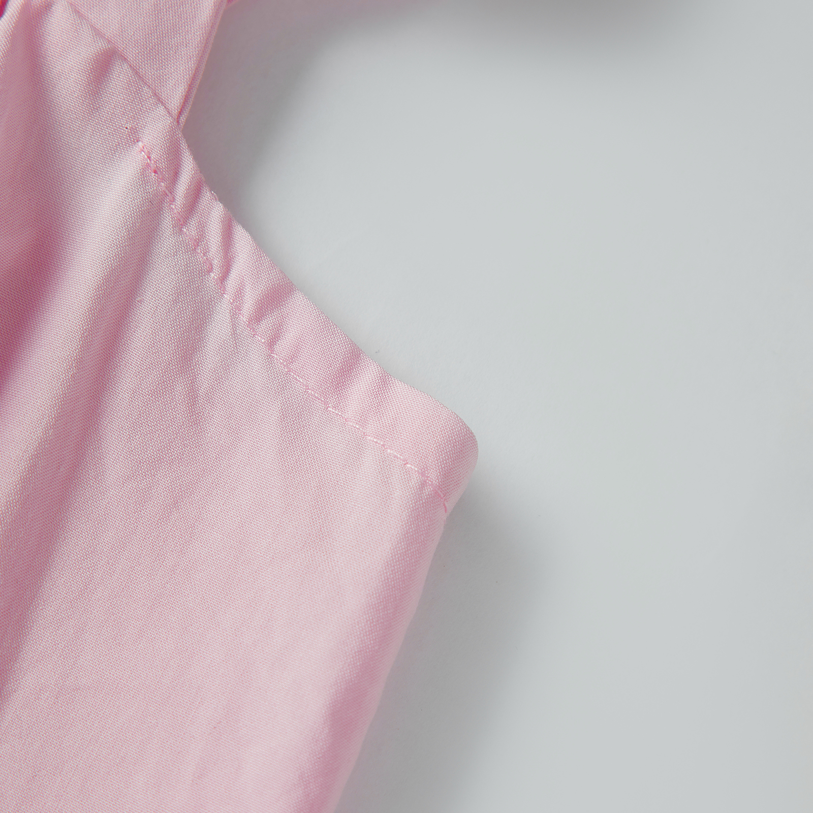 Elegant Lace Trimmed Camisole  - Elastic Lace Trim のレビューと価格